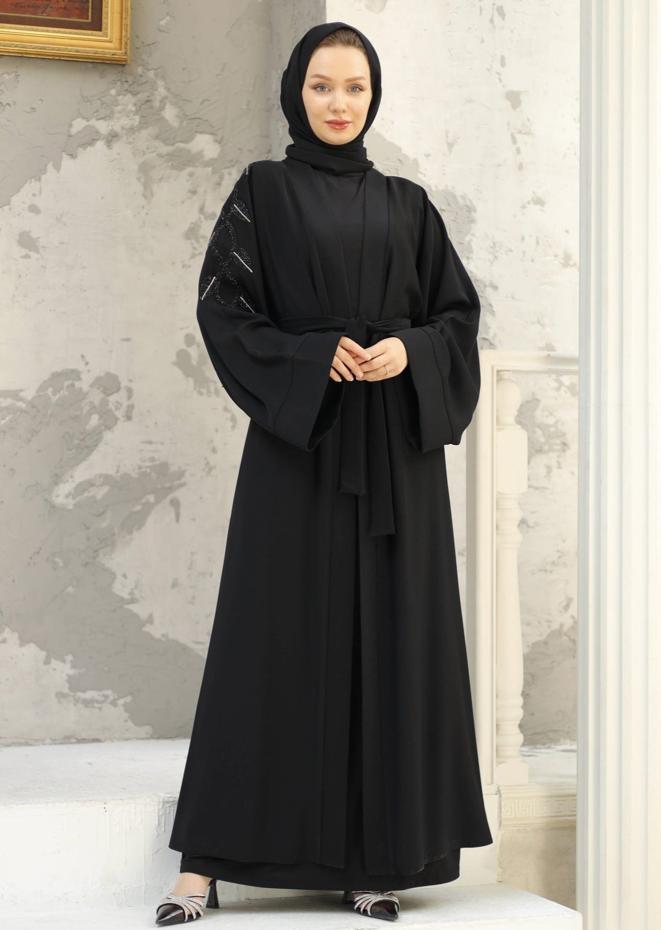 Lale Abaya